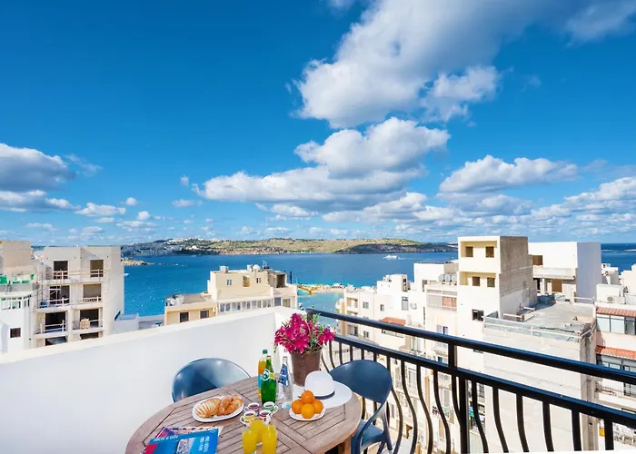 Seashells 2 Bedroom Apartment With Sunny Terrace With Stunning Sea Views - By Getawaysmalta